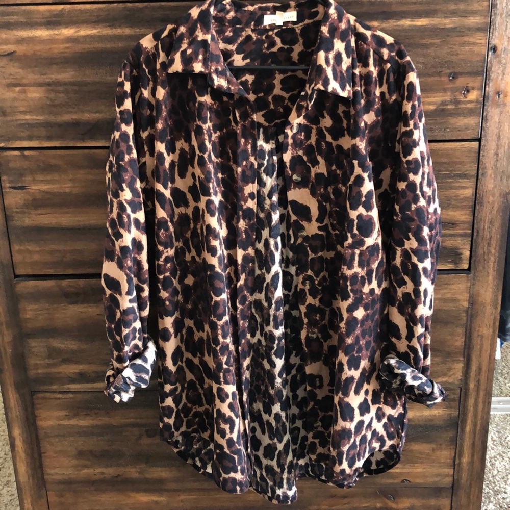 Gilded Intent Buckle Top